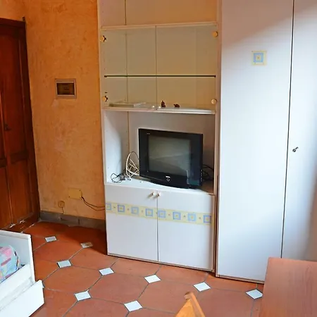 Alessandro's Small * Florence